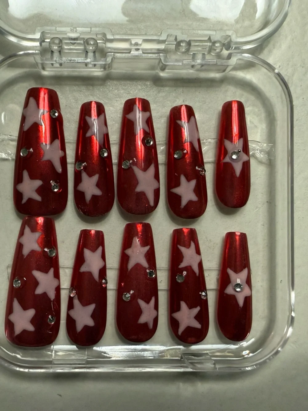 Red Star Patterned Nail Set